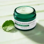 Some By Mi AHA.BHA.PHA 30 Days Miracle Light Ενυδατική & Ρυθμιστική Κρέμα Προσώπου κατά των Ατελειών με Centella Asiatica 60gr - Image 2